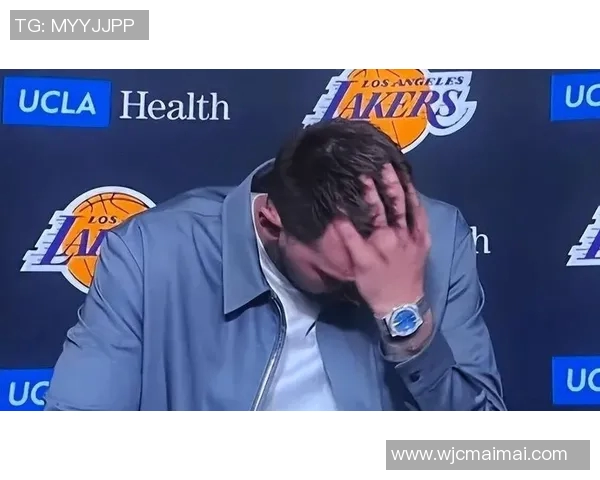 110-113遭绝杀！雷迪克真不会喊暂停？湖人被两射手射穿，东契奇41分白砍